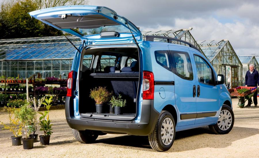  Citroen Nemo Multispace 2009 года  (фото 8 из 14)